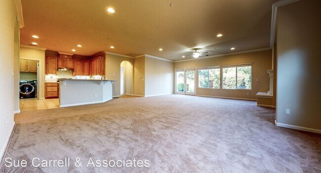 Building Photo - 3 br, 2 bath House - 126 Douglas Fir Circle
