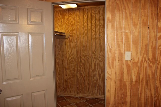 Foto del edificio - 266 Bayview Dr