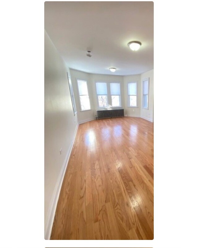 Foto del edificio - 8035 S Marquette Ave