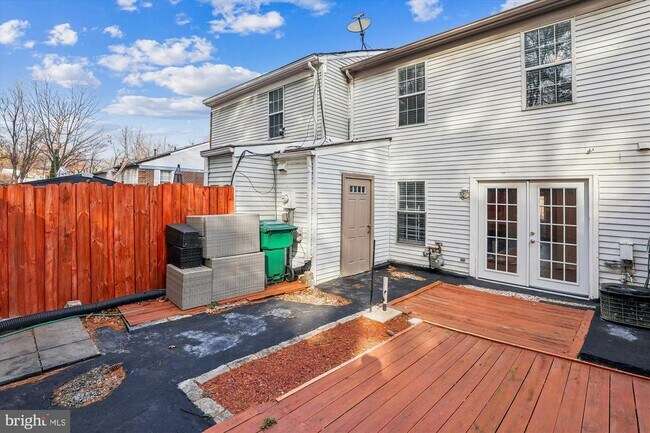 Foto del edificio - 3608 Felmore Ct