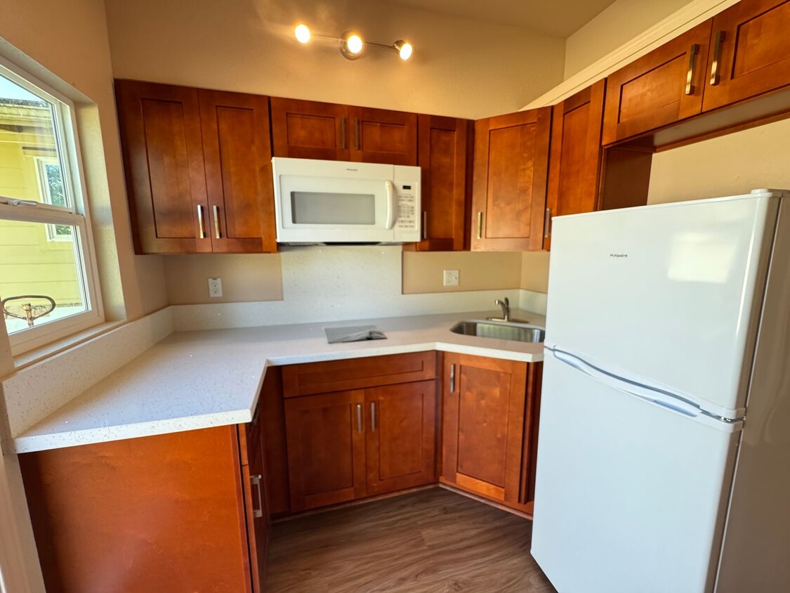 Building Photo - For Rent - 95-248 Wailawa St. #D