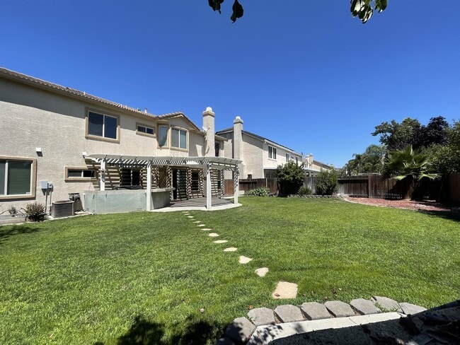 Foto del edificio - 9772 Ellsmere Way