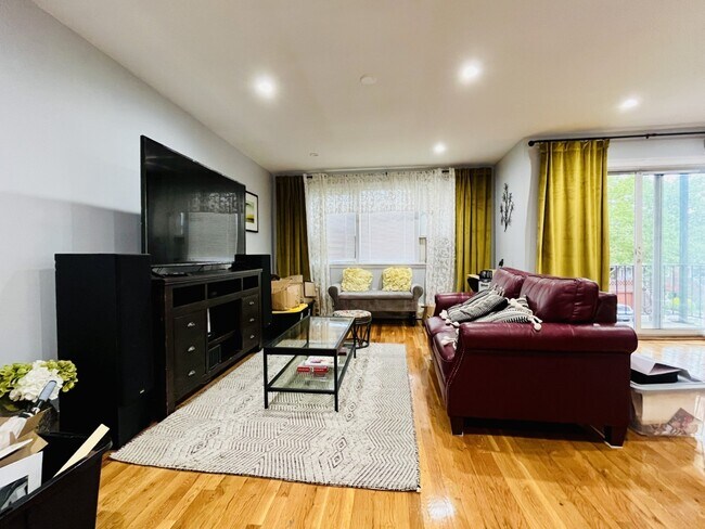 Foto del edificio - Living in Flatlands Brooklyn