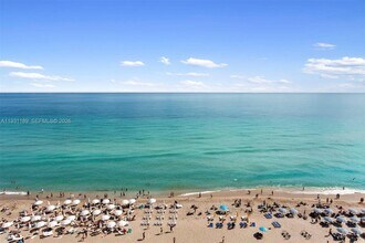 Building Photo - 3951 S Ocean Dr