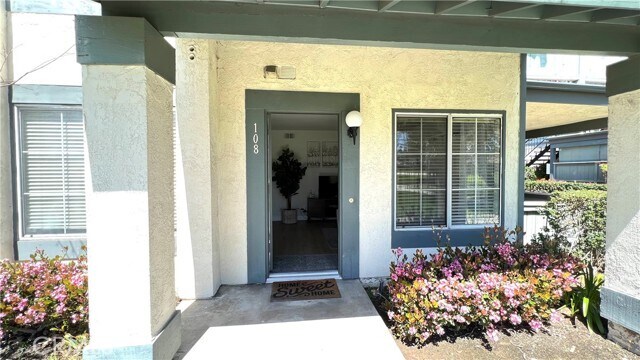 Foto del edificio - 18252 Parkview Ln