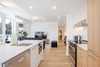 Building Photo - 1415 Avenue Papineau-SI ID1602177P