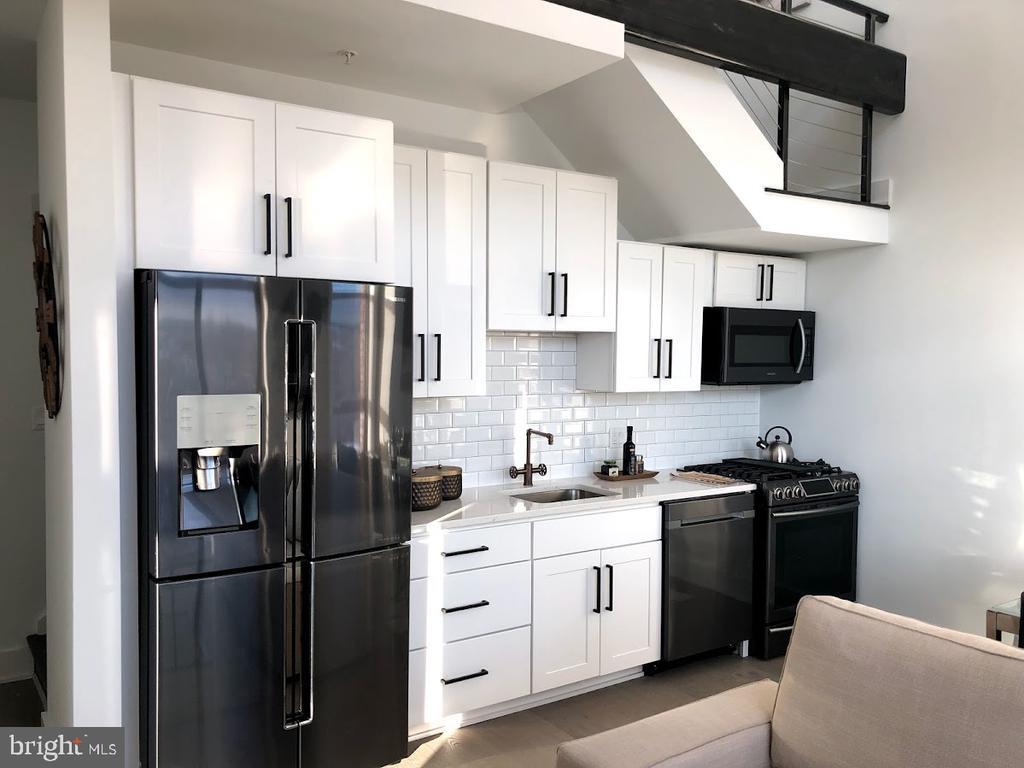 Foto principal - 1402 H St NE