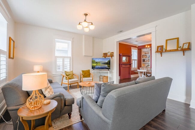 Building Photo - 1420 N 3rd St