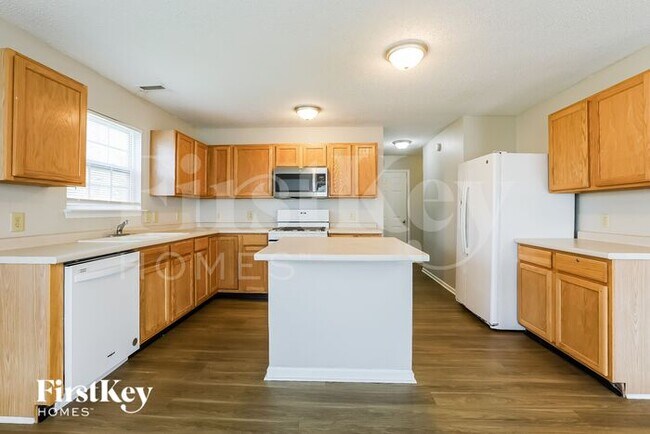 Foto del edificio - 10363 Lee Stewart Ln