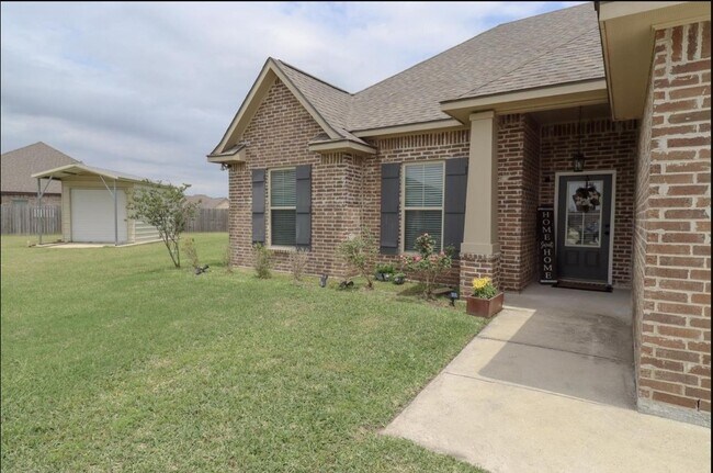 Foto del edificio - 4401 Sweetgum Dr