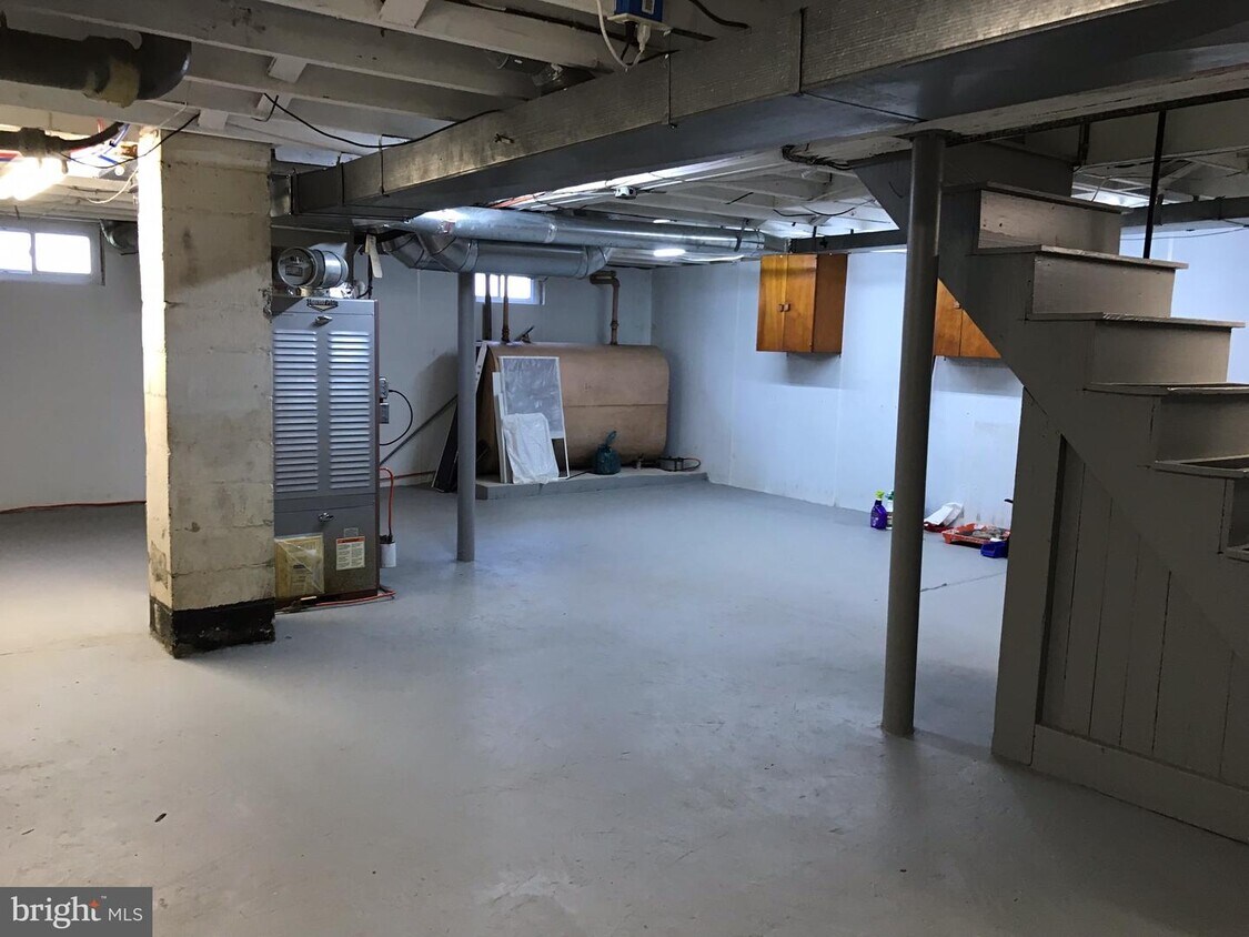 1406 Harmony St, Coatesville, PA 19320 House for Rent in Coatesville