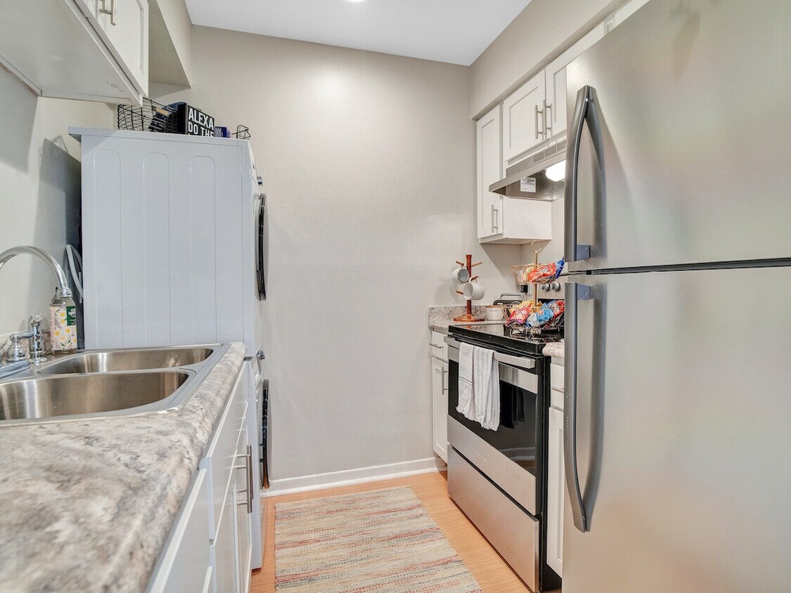 The Fairview Apartments in Orlando, FL