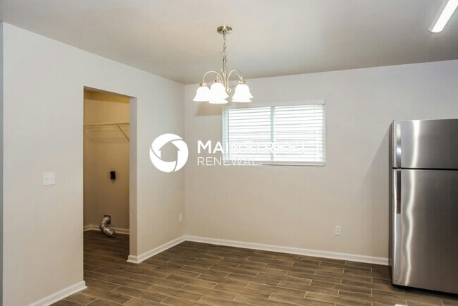 Building Photo - 3 Bedroom Pet-Friendly Home in OWENS CROSS...