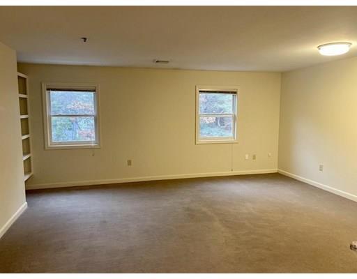 Foto del edificio - 33 Enterprise St