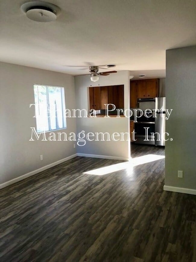 Building Photo - 1260 Luning St