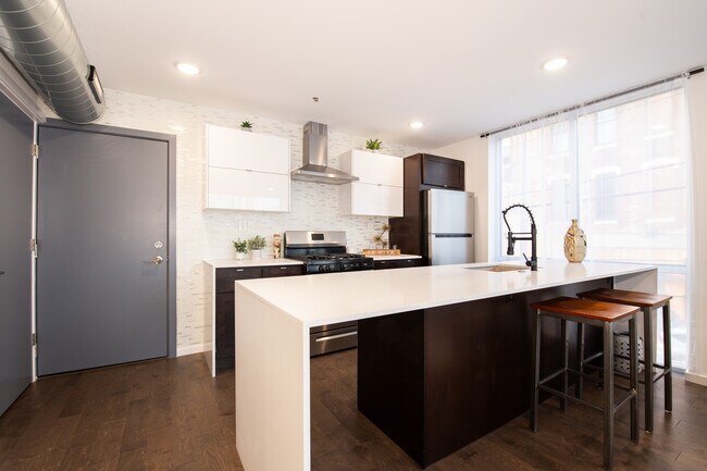 Foto del edificio - 2059 Germantown Ave