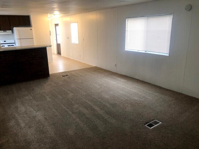 Foto del edificio - 421 N 200 W St