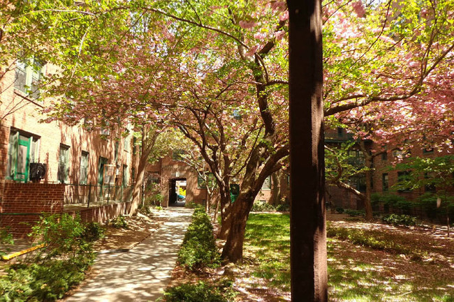 Foto del interior - Sunnyside Garden Apartments