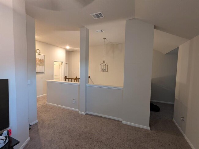 Building Photo - 152 Worley Way