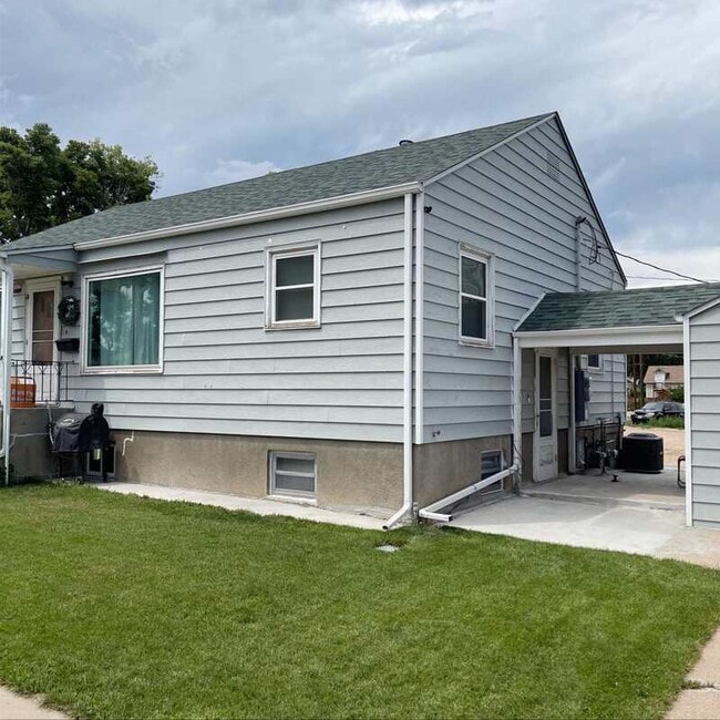 1017 18th St Unit 1/2, Greeley, CO 80631 Condo for Rent in Greeley