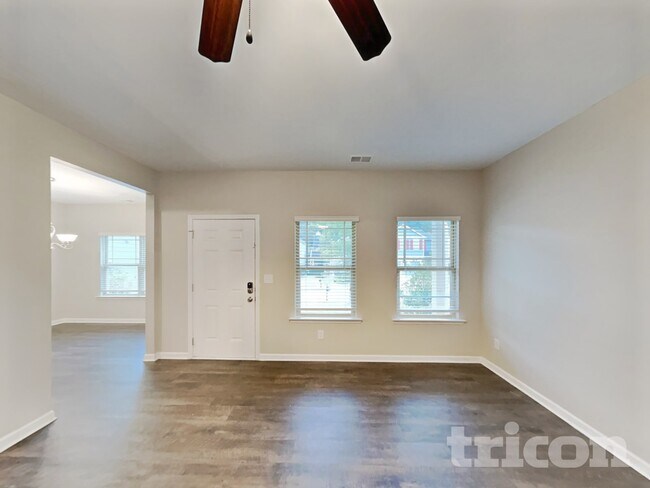 Foto del edificio - 147 Southwind Ln
