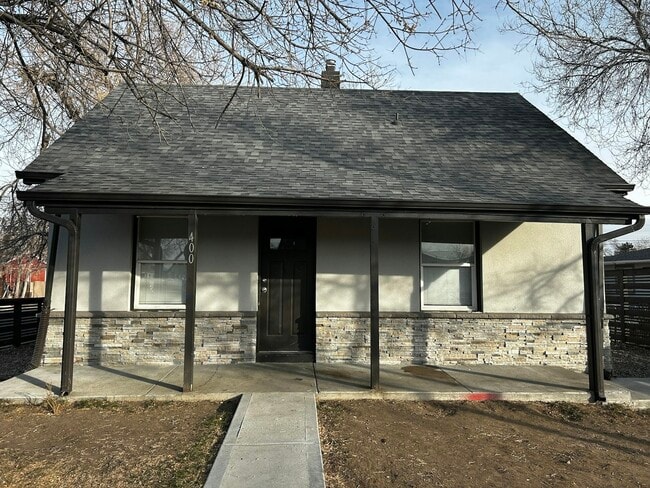 Photo - 400 S Raleigh St House