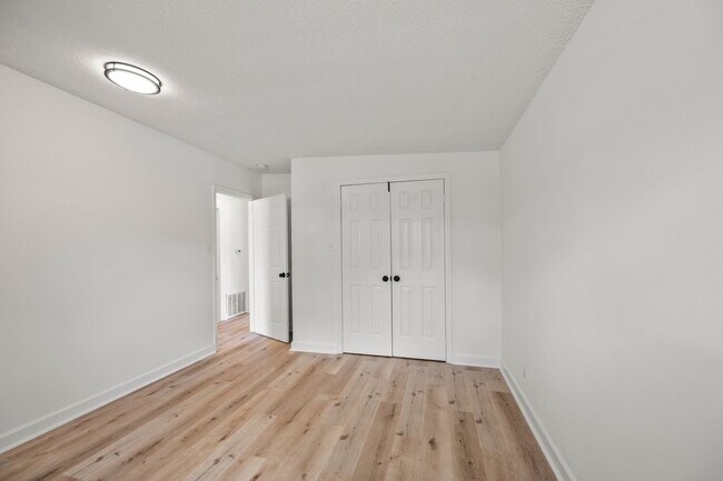 Foto del edificio - 3761 Avera Ave