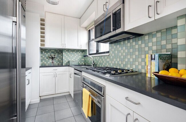 Foto del edificio - 460 E 79th St