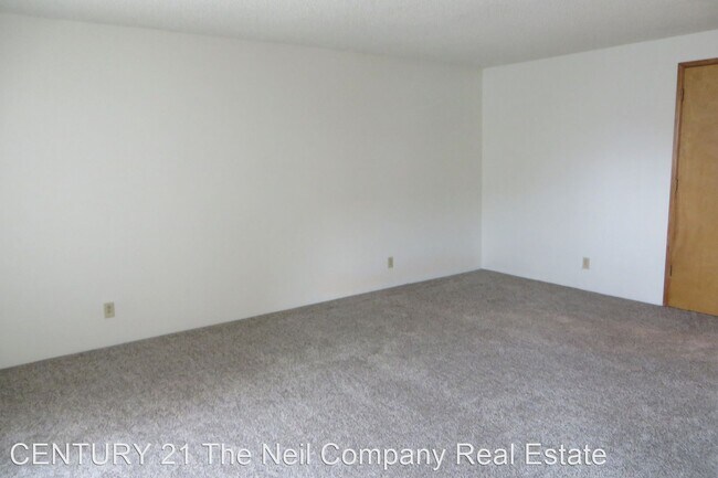 Building Photo - 555 W Agee St