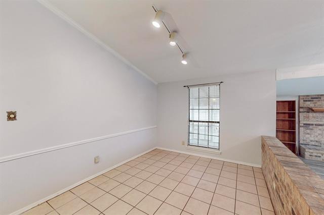 Foto del edificio - 3308 Clovermeadow Dr