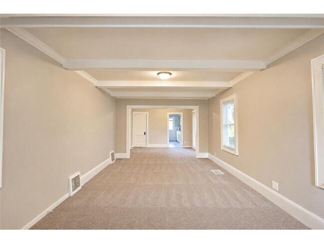 Foto del edificio - 3754 Dupont Ave N