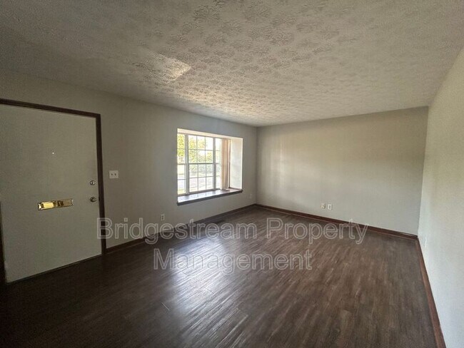 Foto del edificio - 1038 Beryl Trail