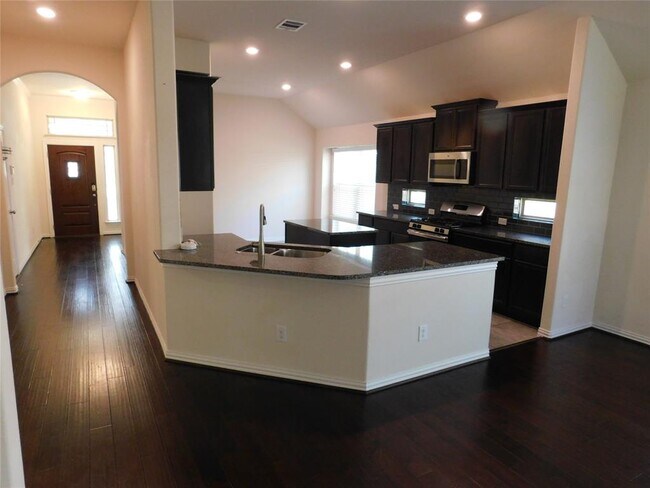 Foto del edificio - 3636 Bainbridge St