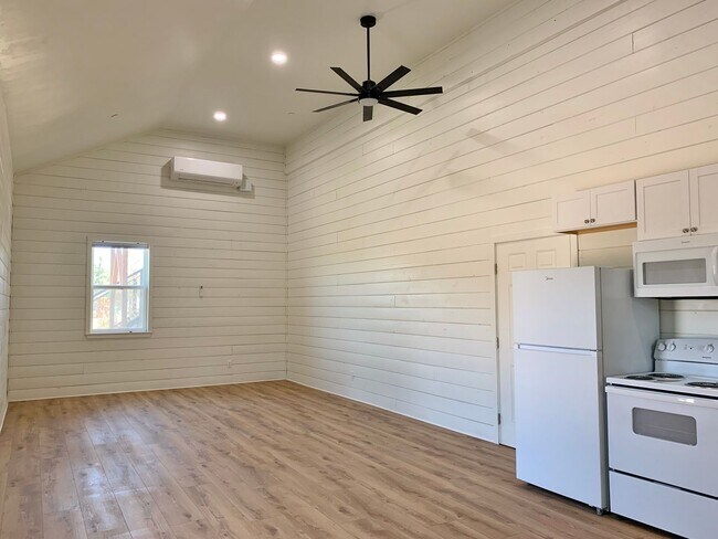 Foto del edificio - 160 Cowden Rd