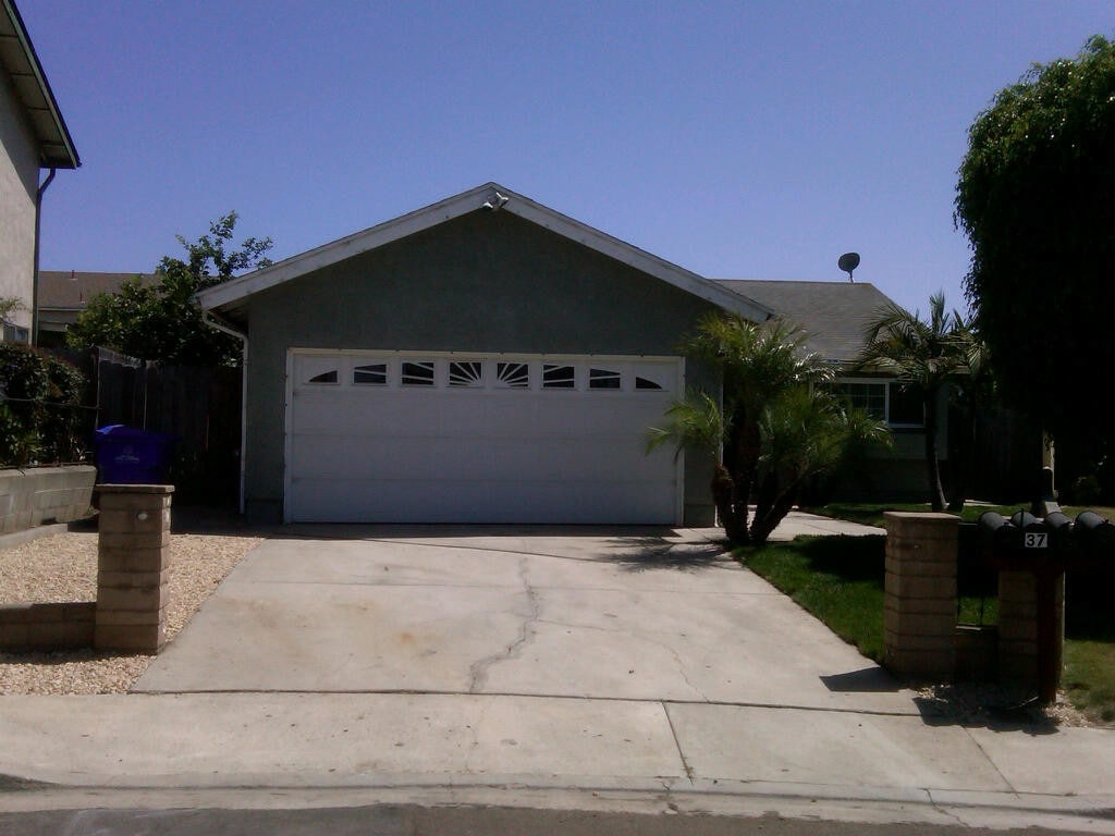 Primary Photo - 3437 Alonquin Way