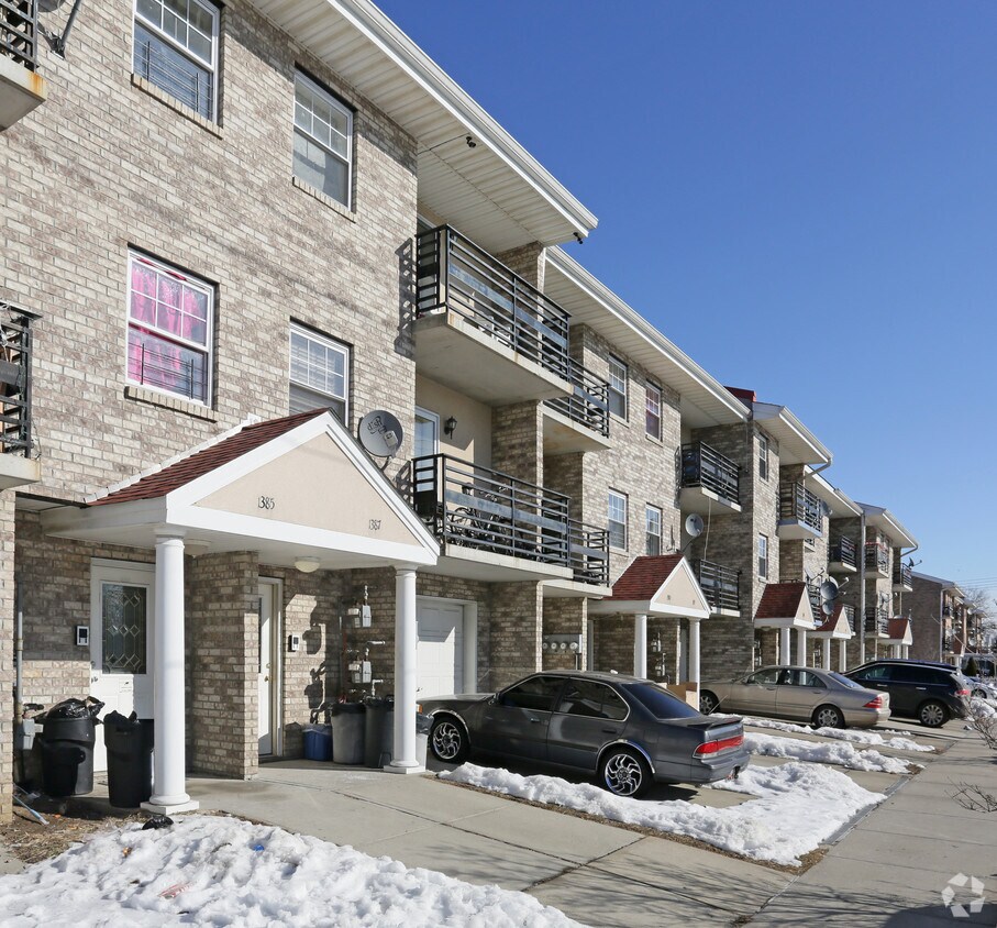 Loring Estates Apartments Brooklyn, NY