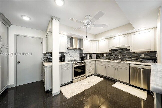 Foto del edificio - 4020 Galt Ocean Dr