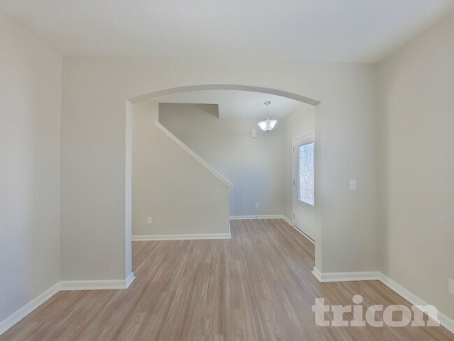 Foto del edificio - 2017 Rockycreek Ln