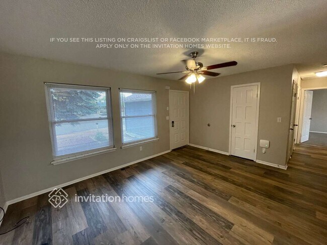 Building Photo - 16522 E Princeton Pl