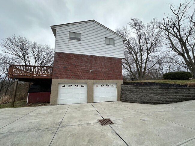Building Photo - 9510 Brehm Rd