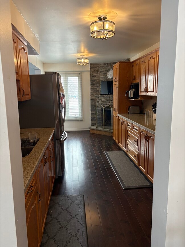 Building Photo - 30 Thatcher Crt