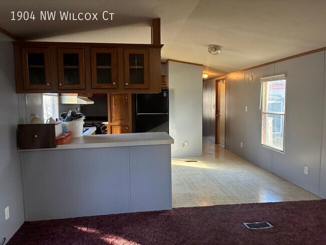 Foto del edificio - 1904 NW Wilcox Ct