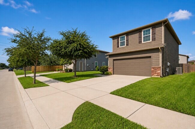 Foto del edificio - 12318 Skyview Manor Dr