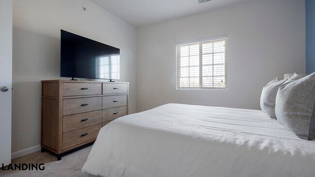 Foto del edificio - 9015 Kings Grant Dr