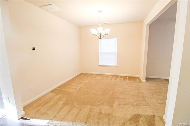 Building Photo - 5875 Pilmour Dr