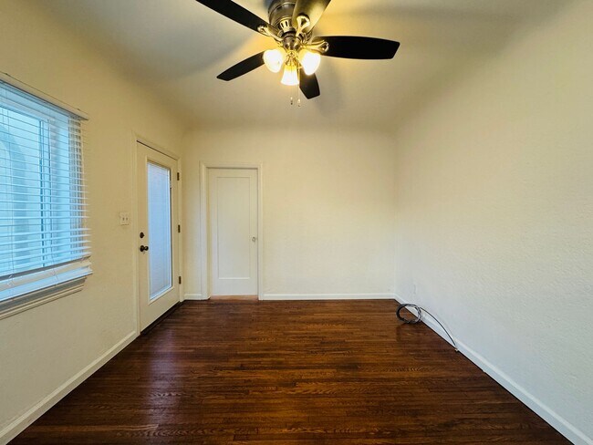 Foto del edificio - AVAILABLE NOW! CHARMING 1BD/1BA NORTH PARK BUNGALOW! $2,045/MO!