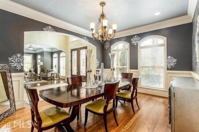 Building Photo - 993 Jordan Way