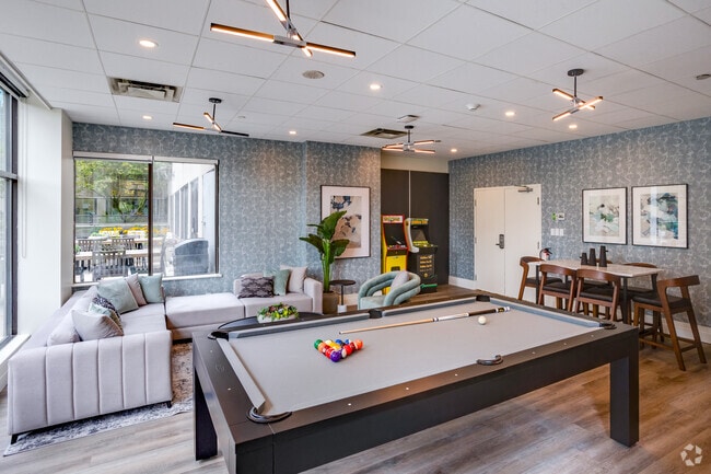 Amenity Room - 1200 Hornby Street