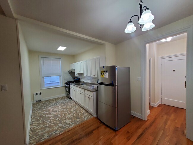 Kitchen - 1846 68th St