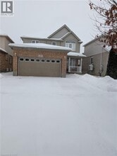 Building Photo - 40 Houghton St